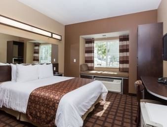 Microtel & By Wyndham 2*