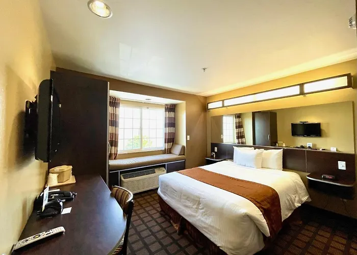 Microtel Inn & Suites By Wyndham Wheeler Ridge