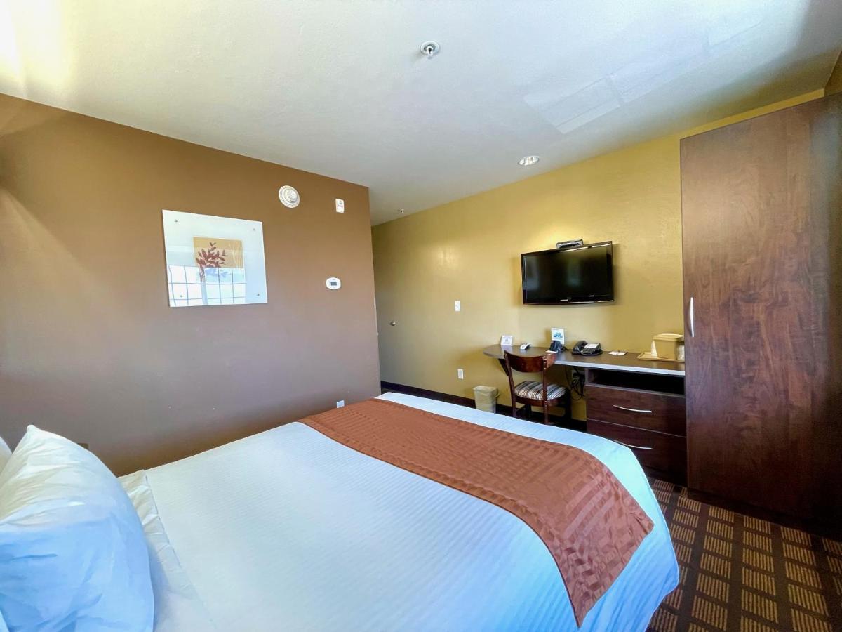 Microtel & By Wyndham 2* Wheeler Ridge